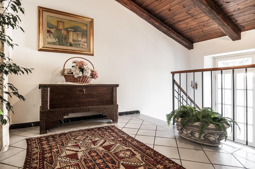 B&B La Corte Fondi Exterior photo