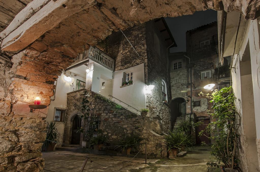 B&B La Corte Fondi Exterior photo